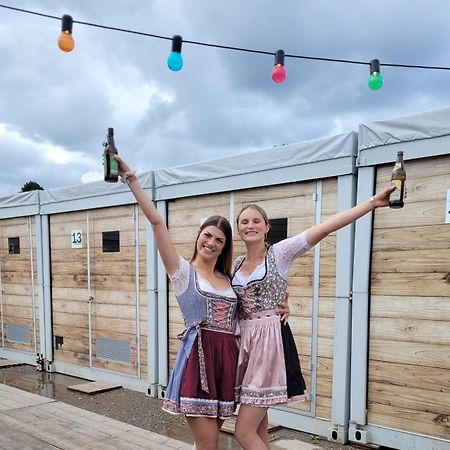 Oktoberfest Wiesn Camp Lodge Munich Exterior photo