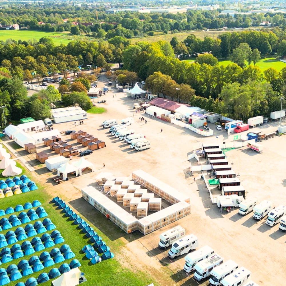 Oktoberfest Wiesn Camp Lodge Munich Exterior photo
